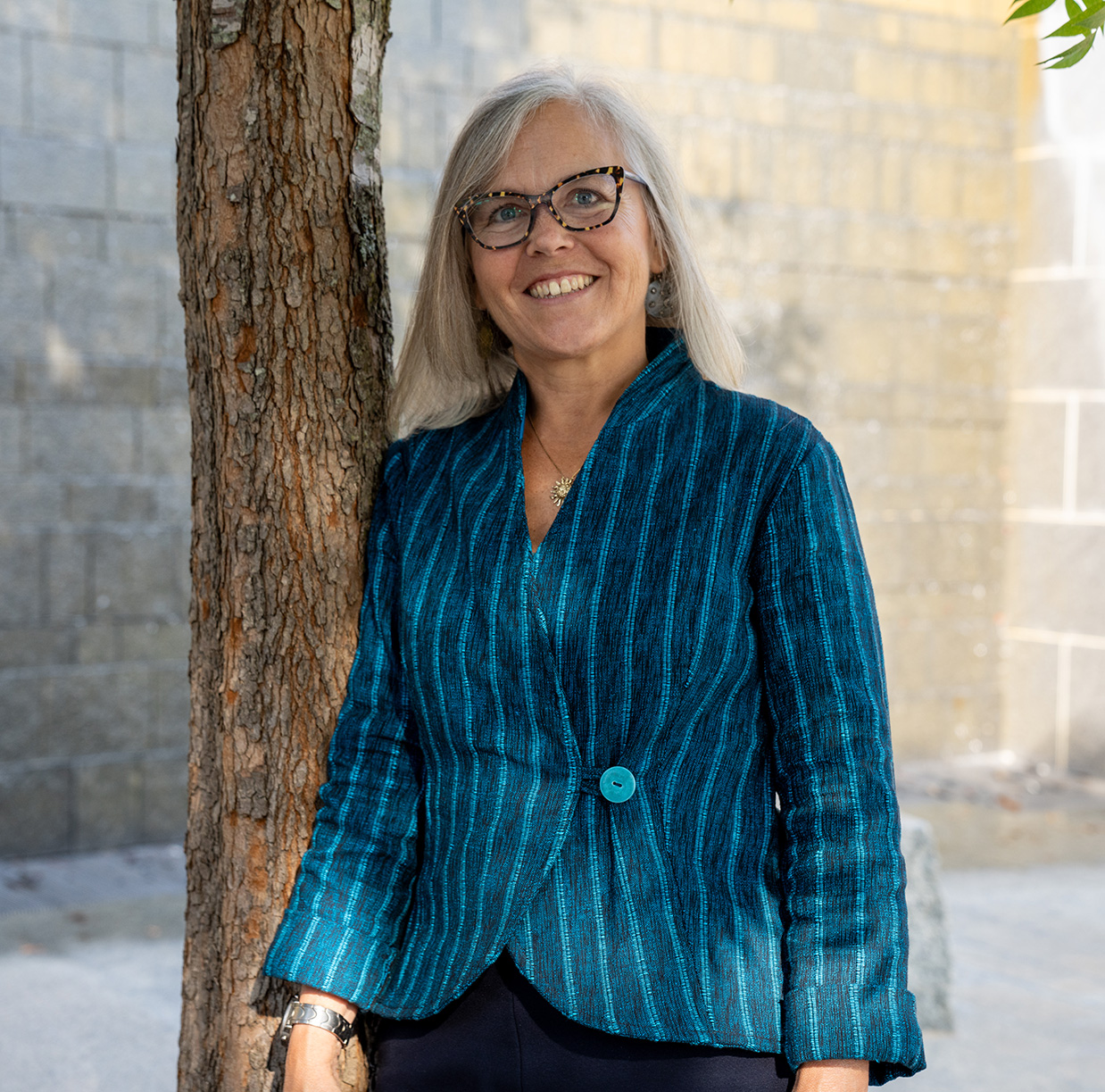 Lisa Kensler Headshot Photo